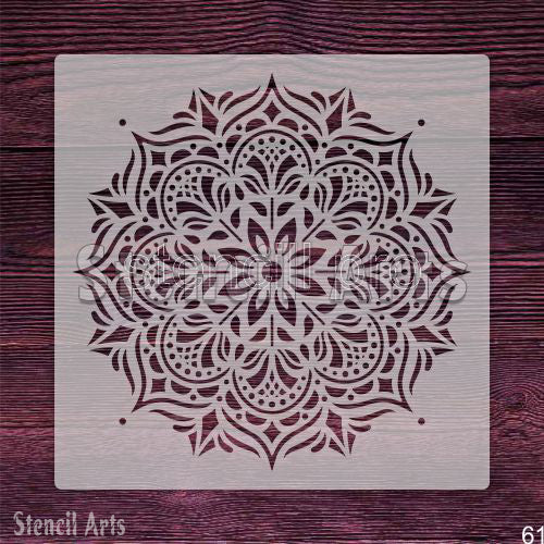 Ev Dekorasyonu ve El Sanatları Projeleri için Altın Spiral Mandala Şablonu